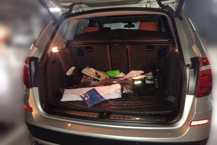 Used BMW X3 2012 xDrive28i Leading Model Trunk