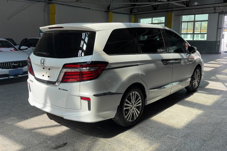 Used Honda Elysion 2016 2.4L Supreme Edition