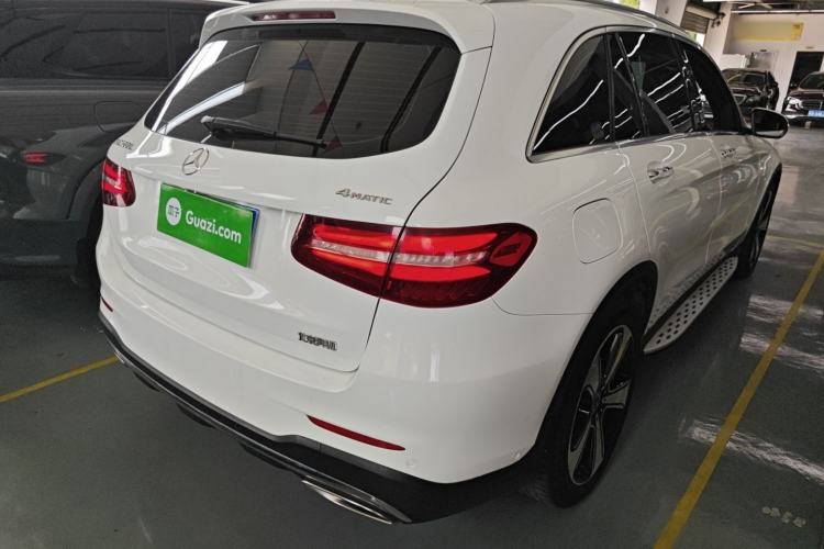 Used Mercedes-Benz GLC 2019 GLC 300 L 4MATIC Dynamic Model Rear Right 45 Deg