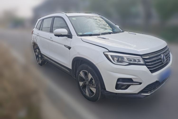 Used CHANGAN CS75 2018 280T Automatic Smart Edition China V-standard Front Right 45 Deg