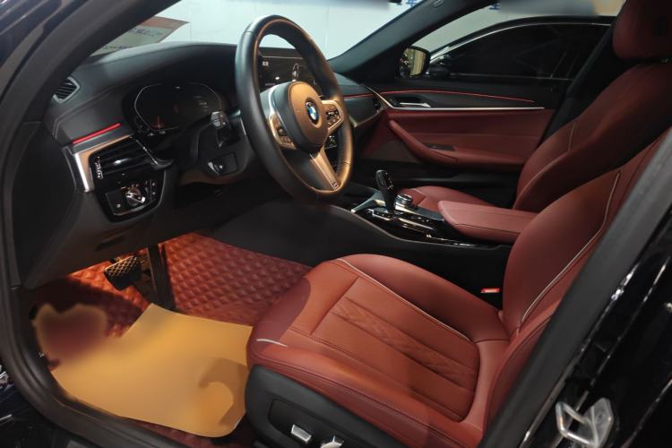 Used BMW 5 Series 2022 Revised Version 530Li xDrive M Sport Package Interior 2