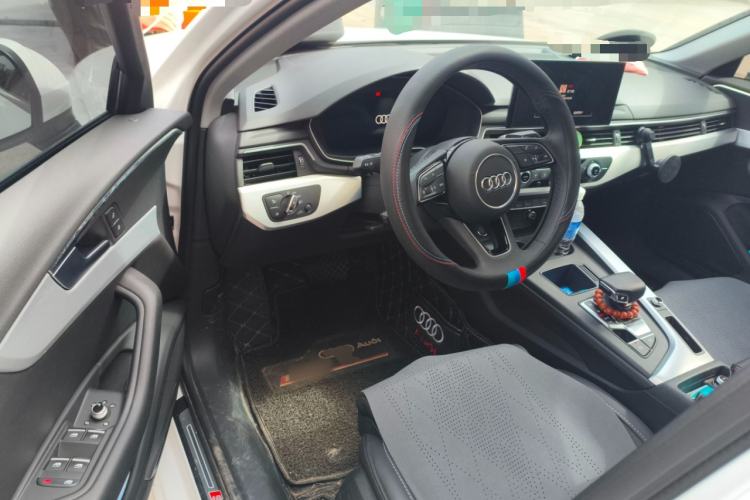 Used Audi A4L 2022 40 TFSI Fashion Dynamic Model Driver Seat