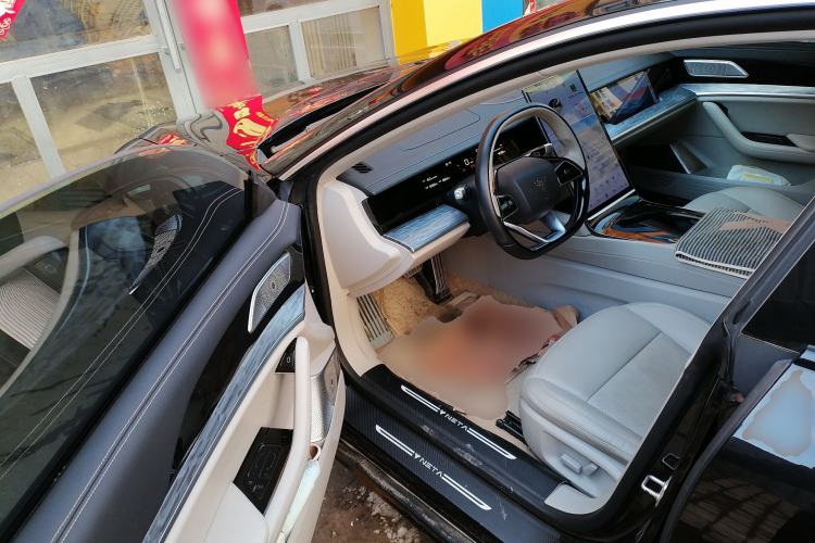 Used NETA S 2022 Extended-Range Version 1160 km Range Rear-Wheel Drive Mid-Grade