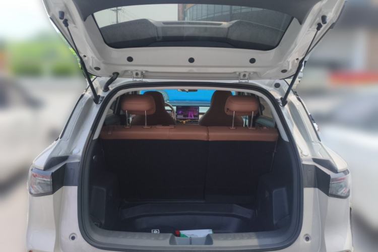 Used Wuling Bingo S 2025 Model 430km Deluxe Edition
