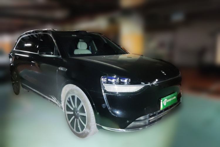 Used Hima AITO M9 2024 Range-Extended Ultra Version 52 kWh 6-Seater Model Front Right 45 Deg