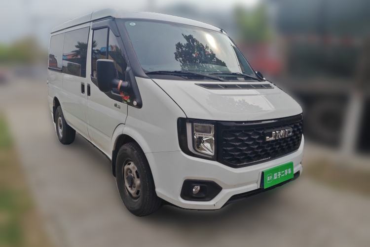 Used JMC Fushun 2025 2.0T 6MT Diesel Short-Wheelbase Low-Roof Commercial Multi-Purpose Passenger Vehicle with 5/6 Seats and Twin-Swing Tailgate Front Right 45 Deg