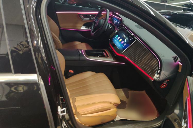 Used Mercedes-Benz E-Class 2024 E 300 L Stylish Model
