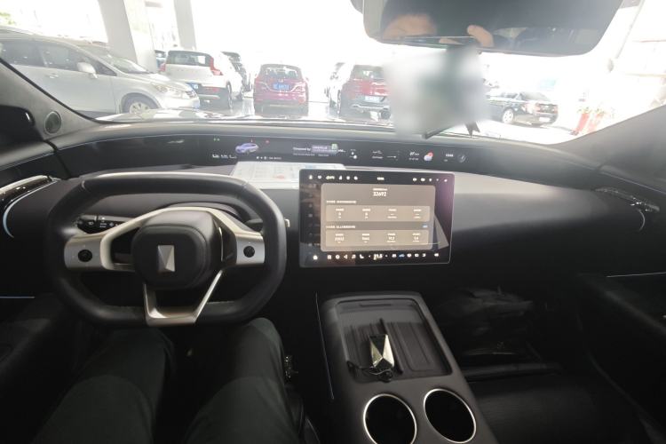 Used Avatr 07 2024 Max Extended-Range Edition Center Console