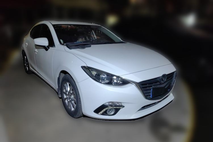 Used Mazda Mazda 3 Axela 2016 Sedan 1.5L Manual Luxury Model