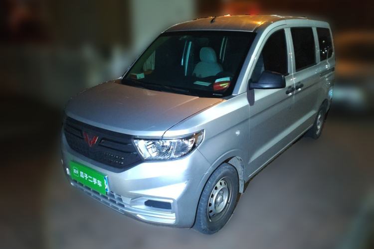 Used Wuling Hongguang V 2022 1.5L Jingqu Version Hydraulic Power Steering LAR