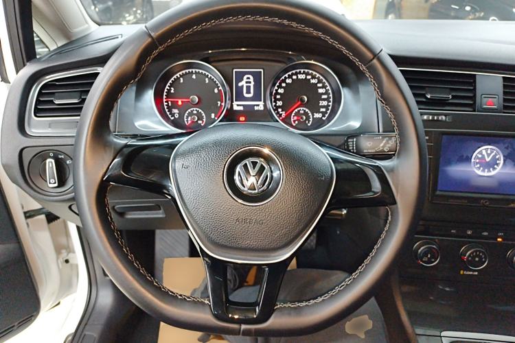 Used Volkswagen Golf 2017 230TSI Manual Comfort Edition – Celebrating Milestone of One Million Units
