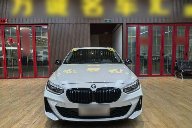 Used BMW 1 Series 2023 125i M Sport Night Edition Exterior 4