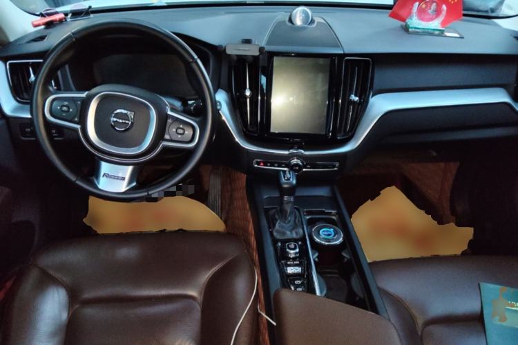 Used Volvo XC60 2019 T5 4x4 Smart Edition China V Standard Center Console