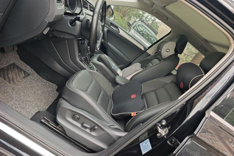 Used Volkswagen Tiguan L 2018 330TSI Automatic Two-Wheel Drive Luxury Edition