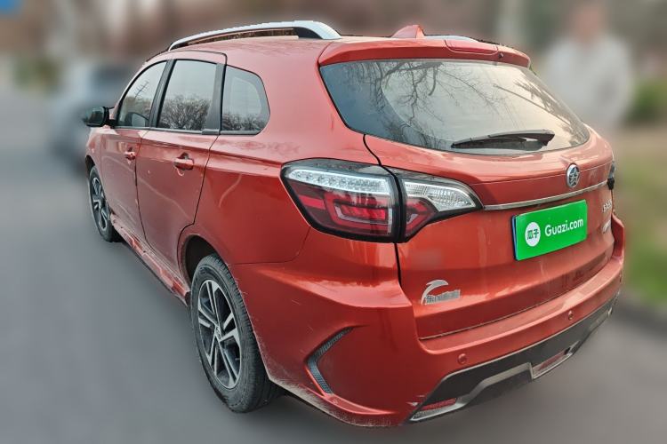 Used Venucia T70 2018 2.0L CVT Smart Edition
