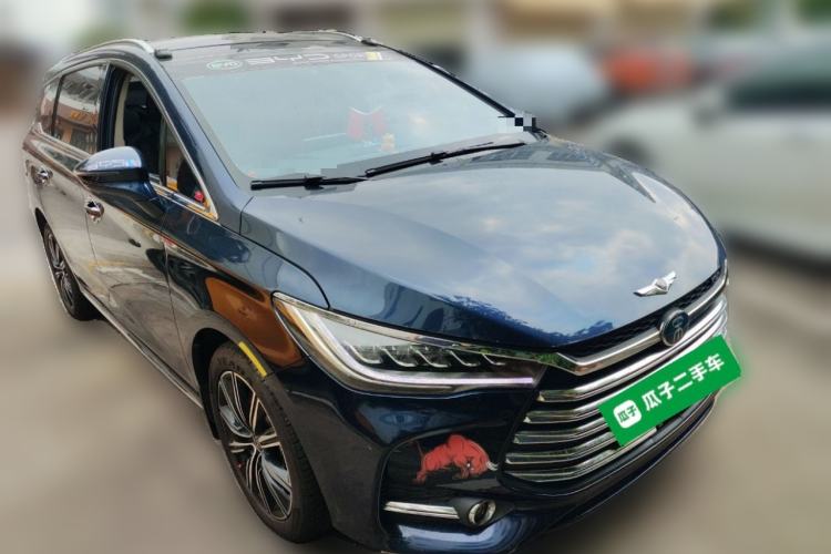 Used BYD Song MAX New Energy 2019 DM 1.5T Smart Connect Enjoyment Model 7 Seats China VI Standard Front Right 45 Deg
