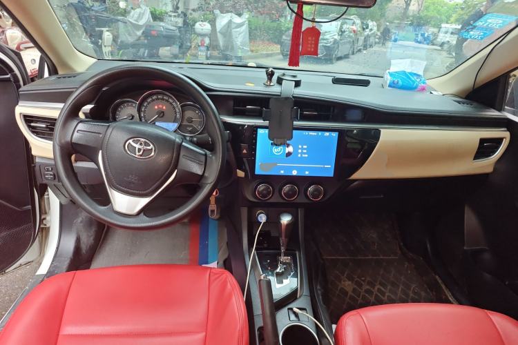 Used Toyota Levin 2016 1.6G CVT Elite Edition Center Console