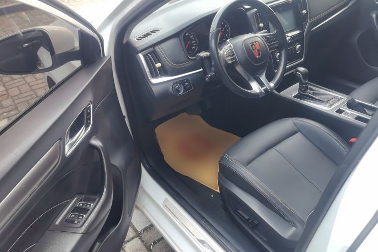 Used Roewe i6 2017 20T Automatic Flagship Edition
