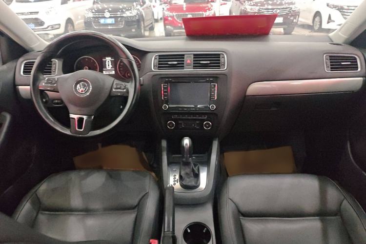 Used Volkswagen Sagitar 2012 1.4TSI Automatic Luxury Edition