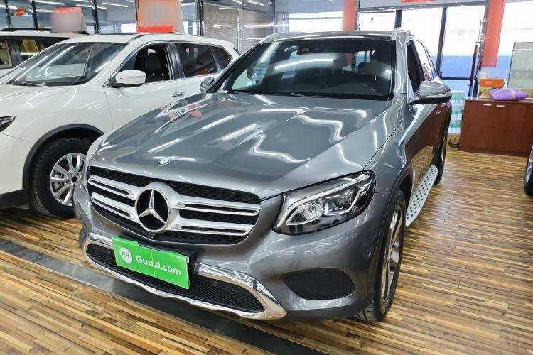 Used Mercedes-Benz GLC 2016 GLC 260 4MATIC Luxury Model