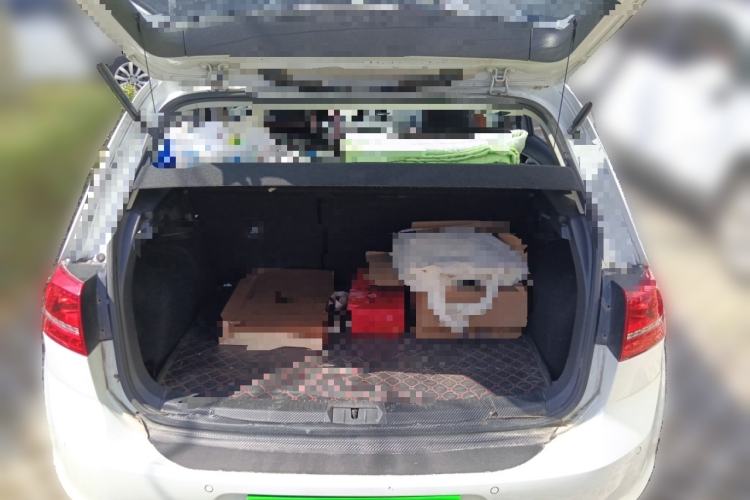 Used Volkswagen Golf 2016 1.6L Manual Fashion Edition
