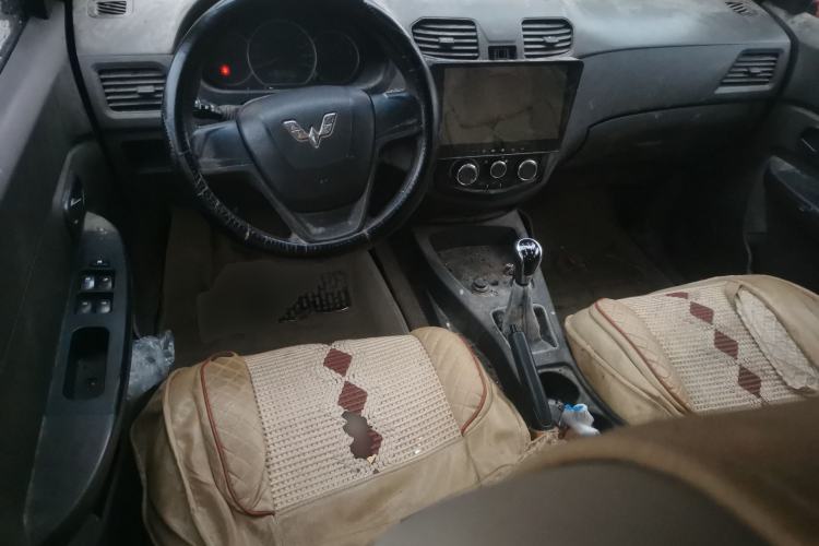 Used Wuling Hongguang 2016 1.5L S Comfort Version
