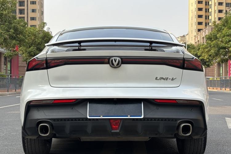 Used Changan UNI-V 2023 1.5T Prestige Model
