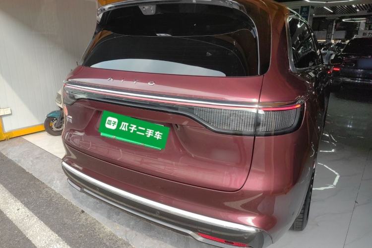 Used Hima AITO M8 2025 Extended-Range Ultra Version 53.4 kWh 5-Seater Edition
