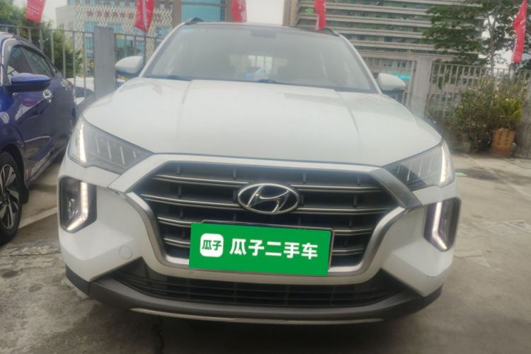 Used Hyundai Tucson 2019 280TGDi Dual-Clutch Two-Wheel Drive Fashion Edition China VI Standard