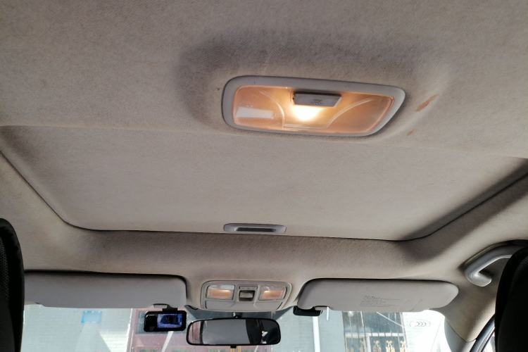 Used Hyundai ix35 2013 2.0L Automatic Two-Wheel Drive Smart GLS China IV Standard Headliner