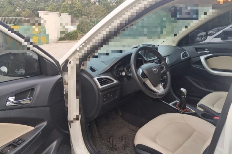 Used CHANGAN Alsvin V7 2016 1.6L Manual Enjoyment Model China V Standard Driver Seat