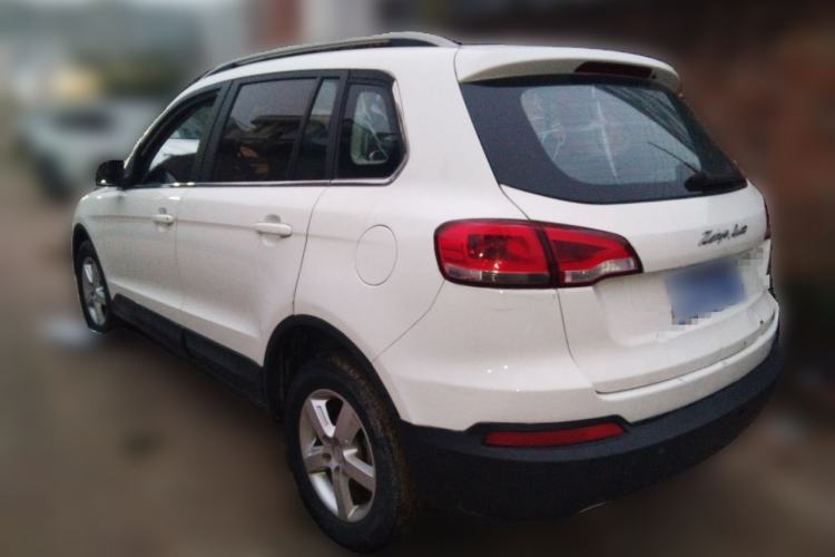 Used Zotye Domy X5 2015 1.5T Manual Luxury Version China IV Standard
