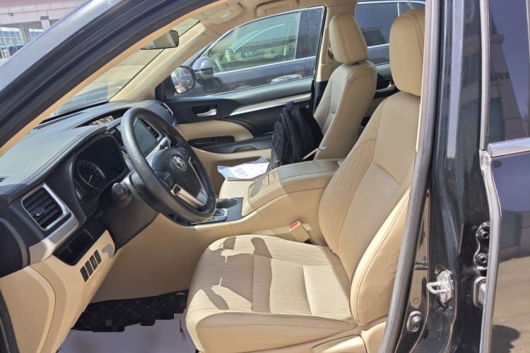 Used Toyota Highlander 2018 2.0T Four-Wheel Drive Elite Edition 7 Seats China V Standard
