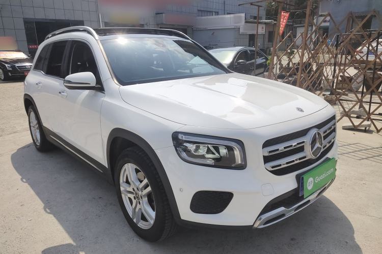 Used Mercedes-Benz GLB 2021 GLB 200 Dynamic Edition Front Right 45 Deg