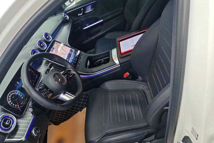 Used Mercedes-Benz C-Class 2024 Restyled C 260 L Sport Edition Left Front Seat