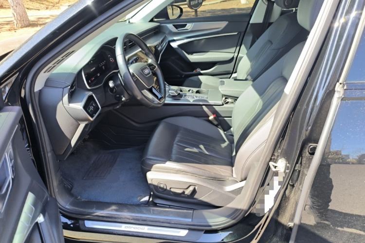 Used Audi A6 2023 allroad quattro 55 TFSI Explorer Edition