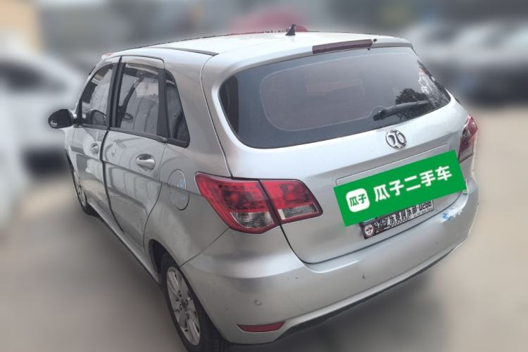 Used BAIC E Series 2012 Hatchback 1.3L Manual Liking Edition