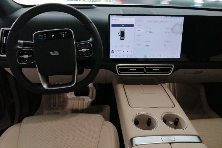 Used Li Auto L6 2025 Max Smart Refresh Edition
