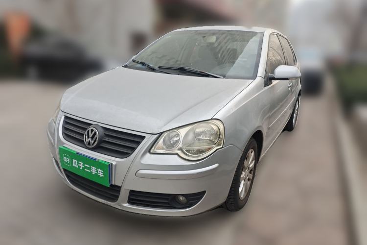 Used Volkswagen Polo 2009 Kica 1.4L Manual Fashion Edition