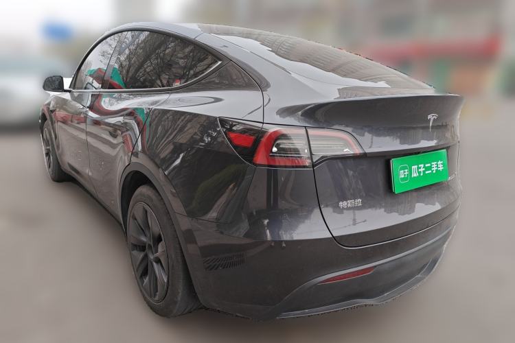 Used Tesla Model Y 2024 Rear-Wheel-Drive Version
