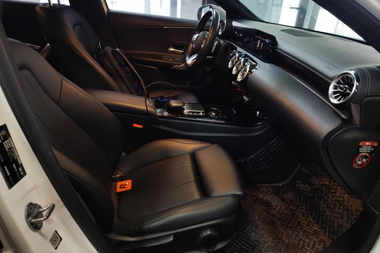 Used Mercedes-Benz A-Class 2022 Restyled A 200 L Sport Sedan Fashion Version
