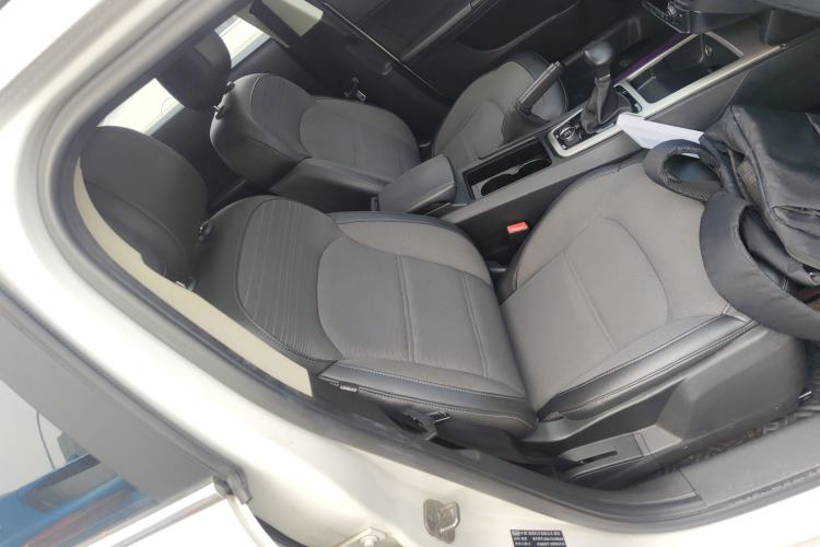 Used Qoros 3 2016 Urban SUV 1.6T Automatic Zhiyue Model Right Front Seat