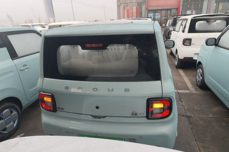 Used Geely Galaxy Panda 2024 Panda Mini 200km Endurance Bear