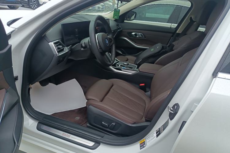 Used BMW i3 2024 eDrive 35 L