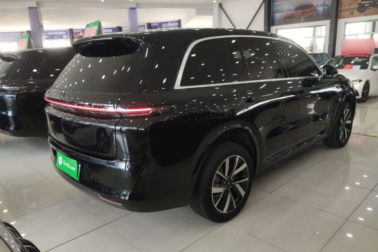 Used Li Auto L8 2023 Pro Model Rear Right 45 Deg