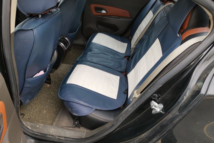 Used Chevrolet Cruze 2015 1.5L Classic SE MT
