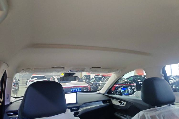 Used Hongqi E-QM5 2025 500km Range Commuter Version
