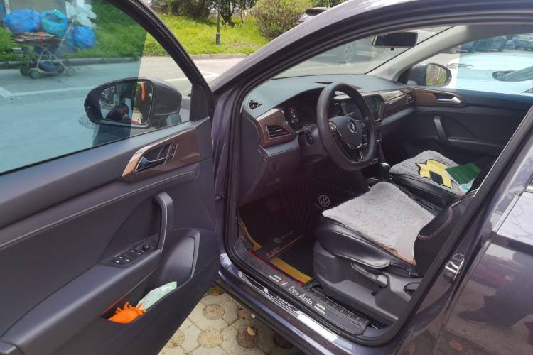 Used Volkswagen Tharu 2021 280TSI Two-Wheel-Drive Luxury Edition Driver Seat