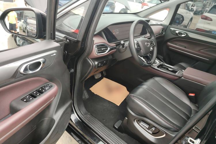 Used GAC Trumpchi M6 2023 PRO 270T DCT Luxury Edition
