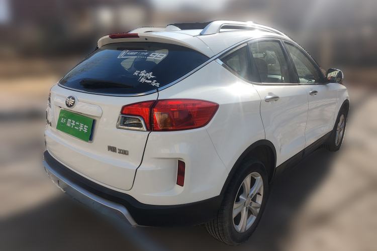 Used Bestune X80 2016 2.0L Automatic Luxury Model